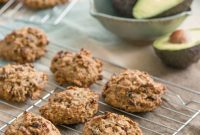 Creamy Avocado Oat Cookies