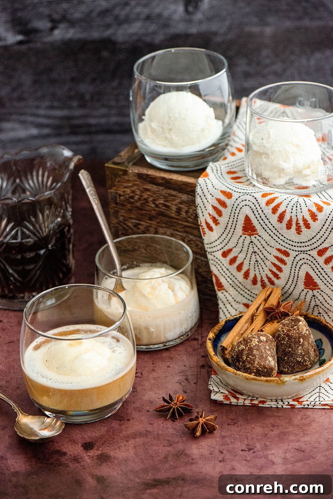 Cafe de Olla Affogato, a delightful fusion of Mexican coffee and Italian dessert.