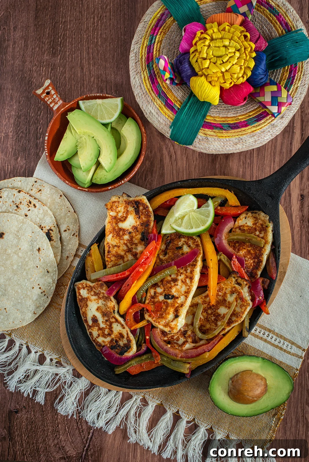 Sizzling Panela Fajitas with colorful vegetables