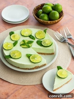 Pay de limon verde, a delicious green lime pie recipe